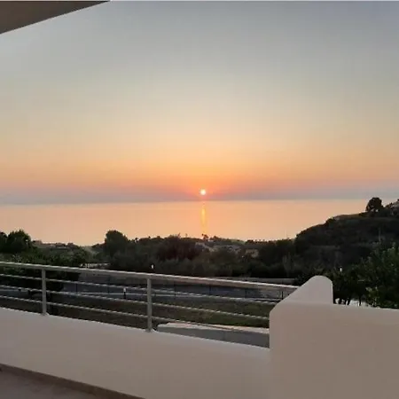 Apartamento Capo Mary With A Sea View In Capo Vaticano *