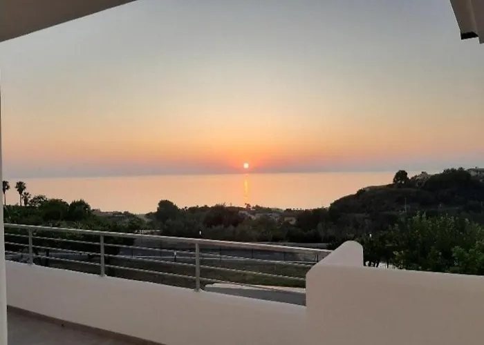 Apartamento Capo Mary With A Sea View In Capo Vaticano *